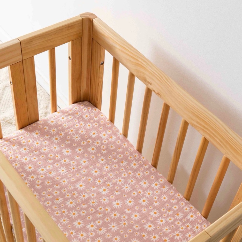 All-Stages Bassinet Sheet
in GOTS Certified Organic Muslin Cotton